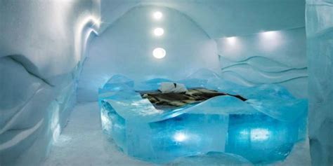 ICE HOTEL ROMANIA .